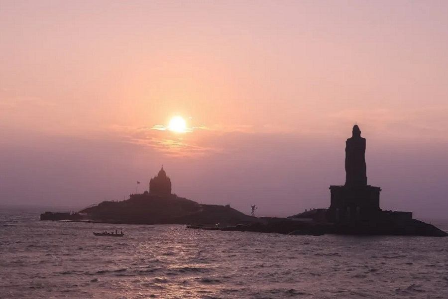 Kanyakumari Beach Sunrise